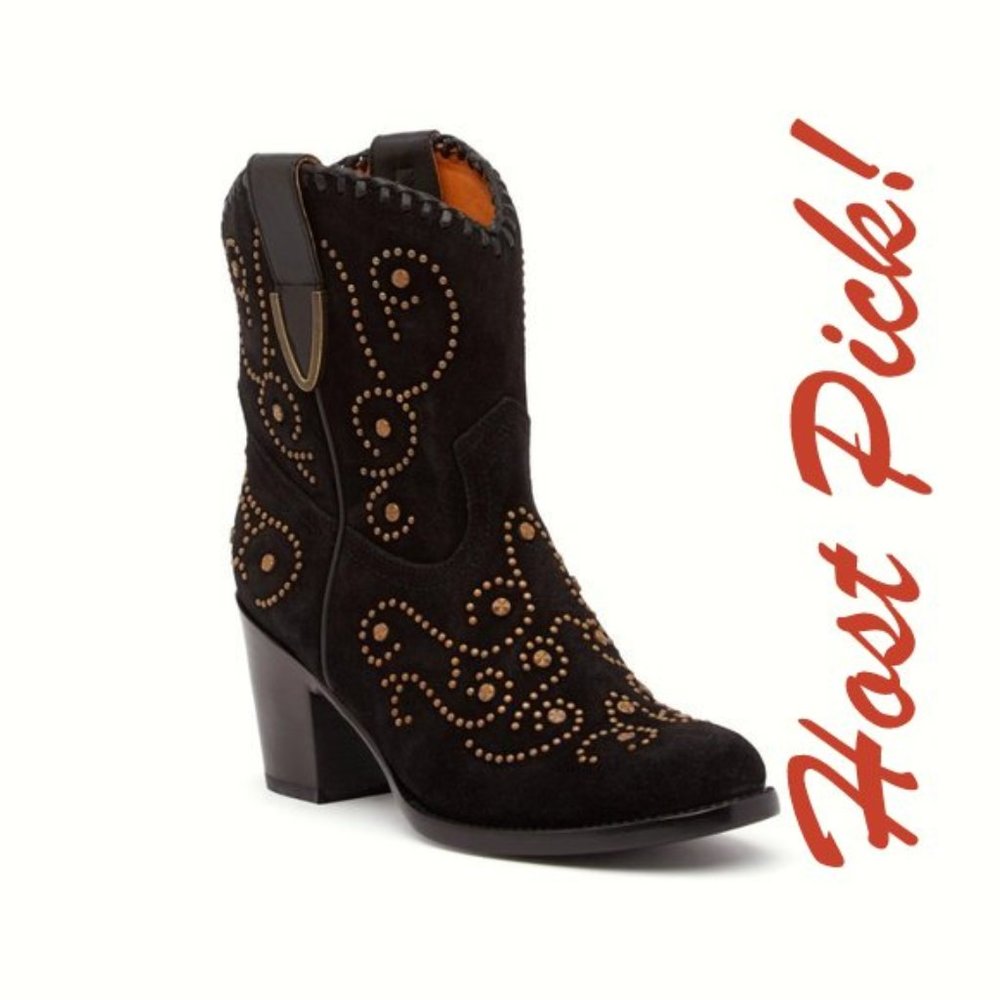 Frye VICTORIA Luxe Studs Italian Suede Leather Boots NEW Black Women's 9.5 🎉HP